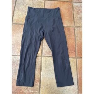 Lorna Jane Capri leggings gray Small